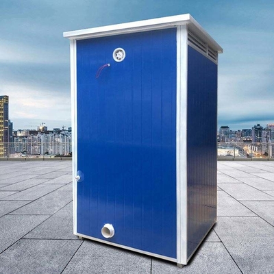 Voorafgebouwde mobiele buitentoilet met elektriciteit en waterleiding